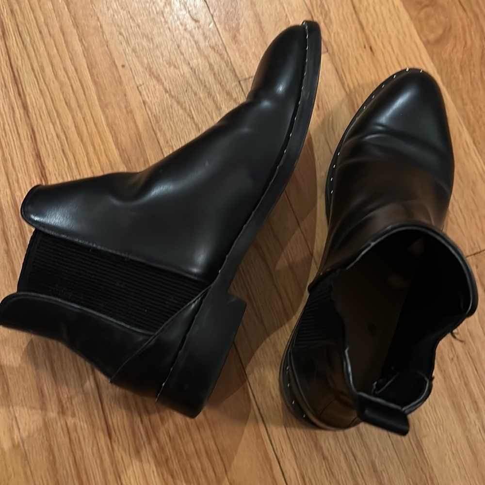 Zara black ankle boots